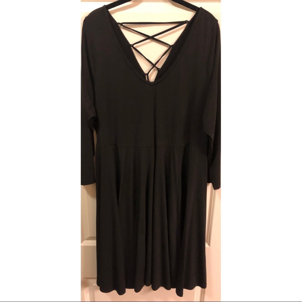 Torrid Black V neck Dress